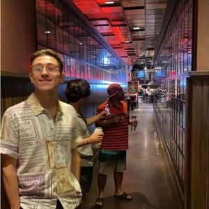 Meet your Posher, Anthony